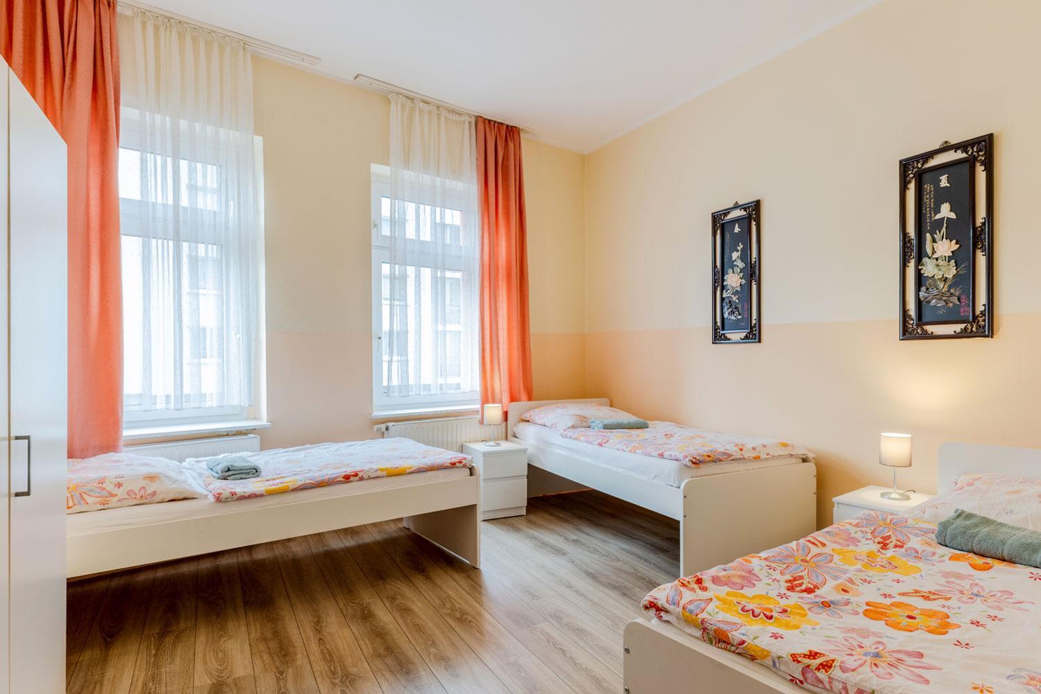 Cozy Apartments In Muelheim Cologne Exterior photo