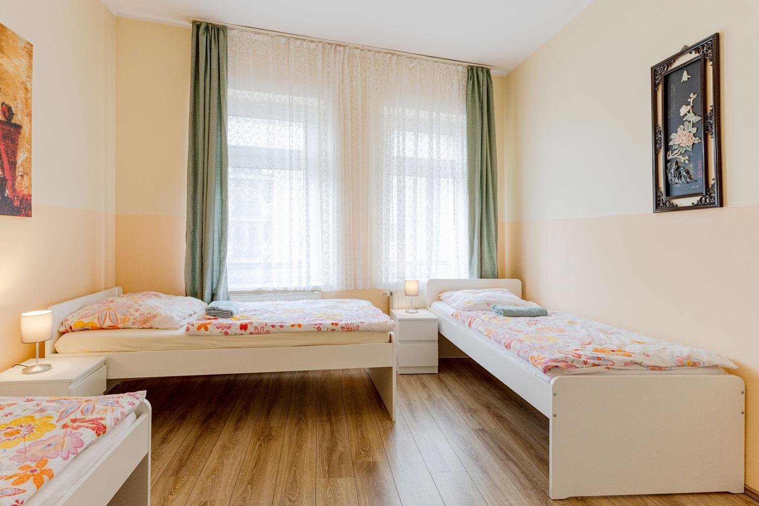 Cozy Apartments In Muelheim Cologne Exterior photo